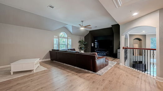 Conroe 2-story, 4-bed 2605 Woods Estates Drive-idx