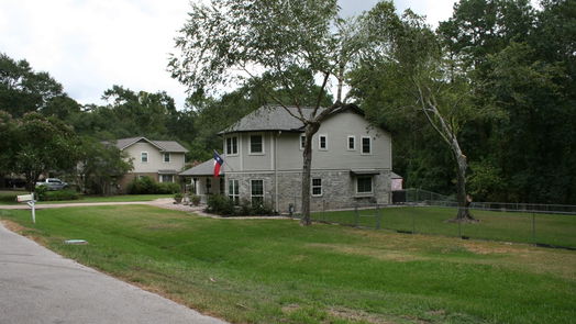 Conroe 2-story, 4-bed 1661 White Oak Creek Drive-idx