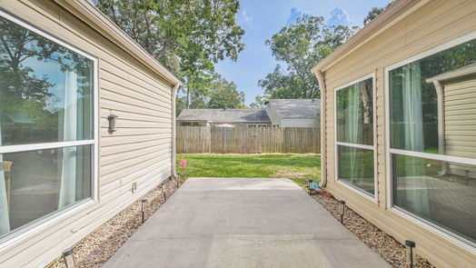 Conroe 1-story, 3-bed 57 Artesian Oaks Drive-idx