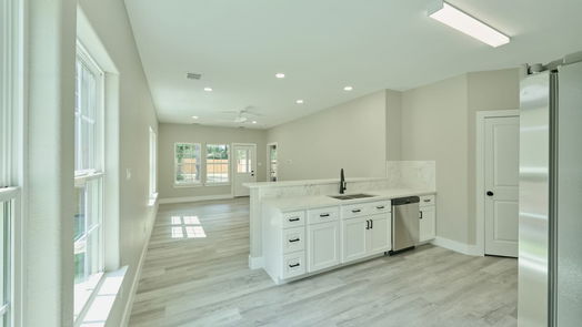 Conroe 2-story, 4-bed 712 Old Magnolia Road-idx