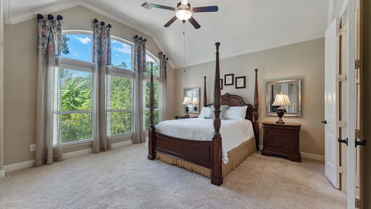 Conroe 1-story, 5-bed 1900 Graystone Hills Drive-idx