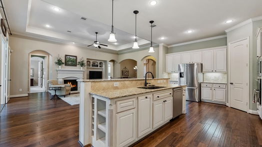 Conroe 1-story, 5-bed 1900 Graystone Hills Drive-idx