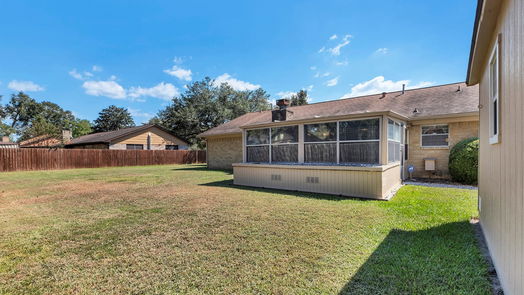 Conroe 1-story, 4-bed 308 Maple Lane-idx