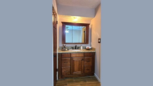 Conroe 1-story, 3-bed 178 Greenleaf Lane-idx