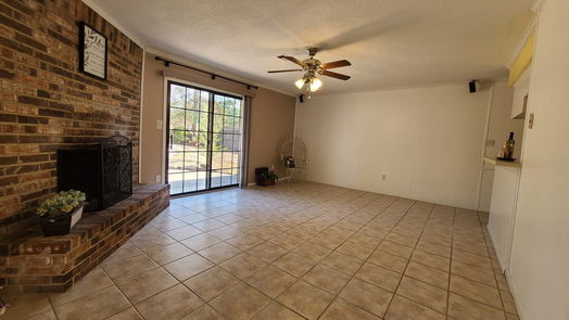 Conroe 1-story, 3-bed 178 Greenleaf Lane-idx