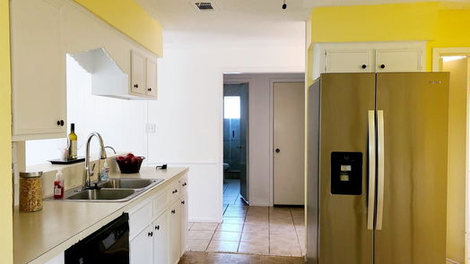 Conroe 1-story, 3-bed 178 Greenleaf Lane-idx