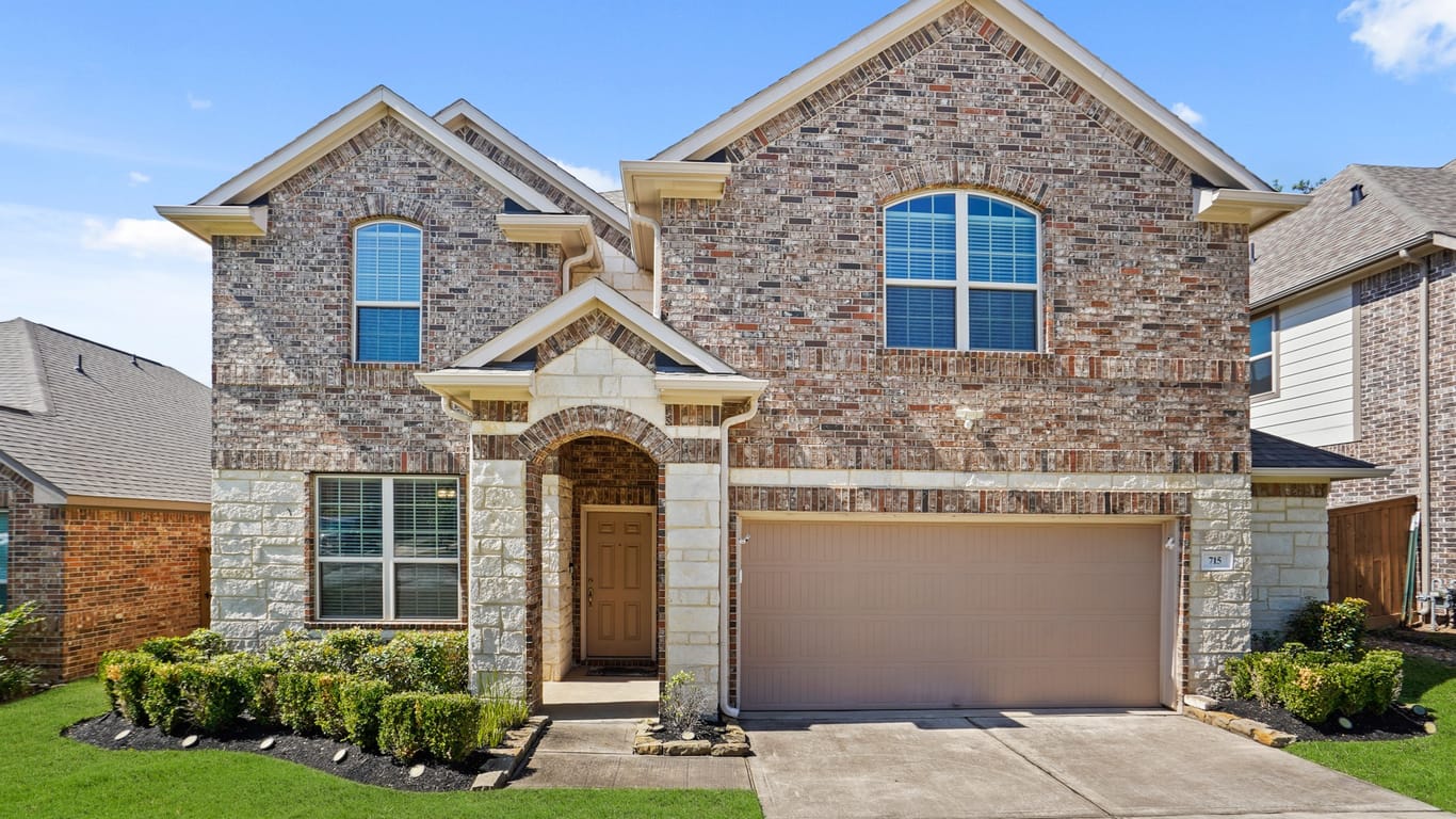 Conroe 2-story, 4-bed 715 Red Elm Lane-idx