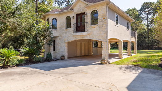 Conroe 2-story, 4-bed 11201 Kentucky Oaks Drive-idx