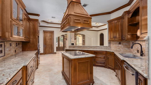 Conroe 2-story, 4-bed 11201 Kentucky Oaks Drive-idx