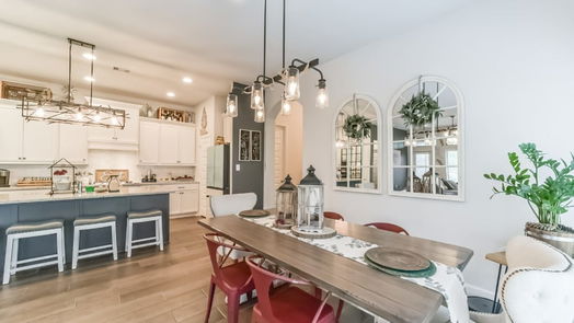 Conroe 1-story, 4-bed 143 Dove Springs Court-idx