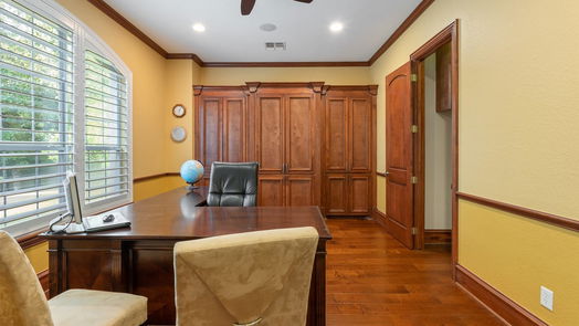 Conroe 3-story, 6-bed 6189 Hickory Hollow Lane-idx