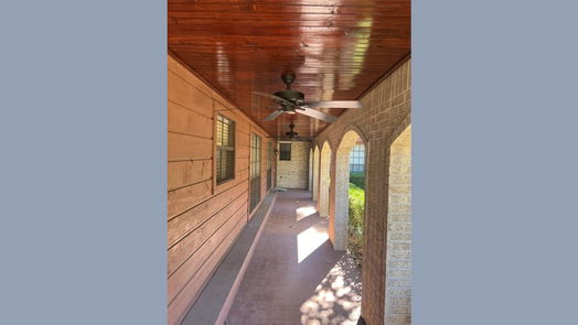 Conroe 1-story, 4-bed 10 Village Hill Drive-idx