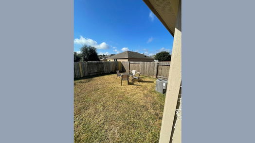 Conroe 1-story, 3-bed 2011 Lost Pine Court-idx