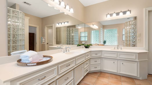 Conroe 1-story, 5-bed 11357 White Oak Way-idx