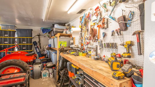 Conroe 2-story, 2-bed 4891 Old Highway 105 W-idx