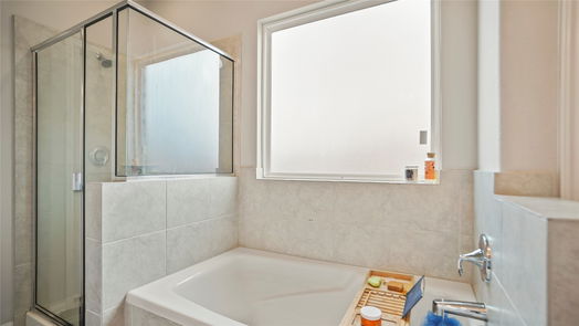 Conroe 2-story, 4-bed 15012 Meadow Glen N-idx