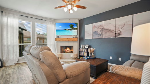 Conroe 2-story, 4-bed 15012 Meadow Glen N-idx