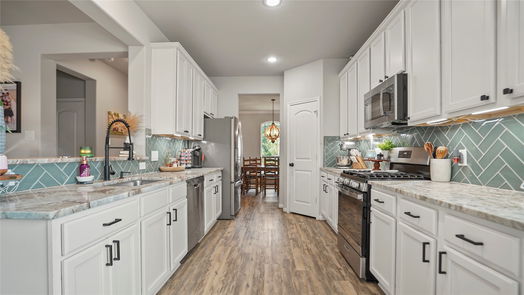 Conroe 2-story, 4-bed 15012 Meadow Glen N-idx