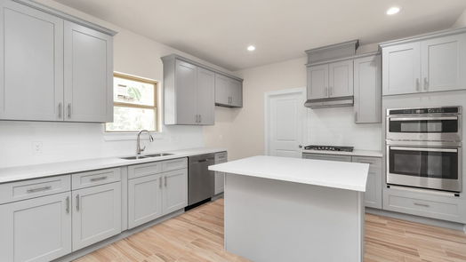 Conroe 1-story, 4-bed 3948 Highline Oaks E-idx