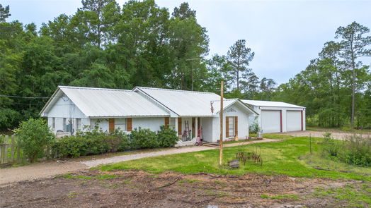 Conroe 1-story, 3-bed 13040 Highway 105 E-idx