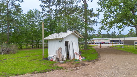 Conroe 1-story, 3-bed 13040 Highway 105 E-idx