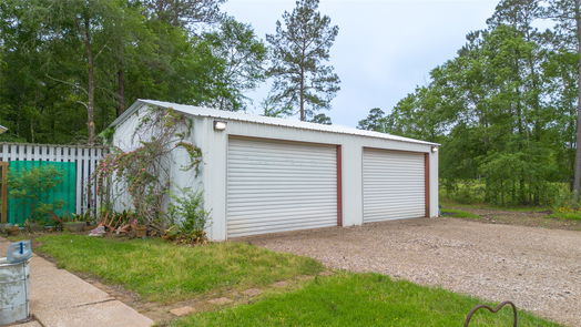 Conroe 1-story, 3-bed 13040 Highway 105 E-idx