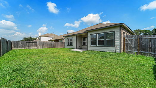 Conroe 1-story, 4-bed 15020 Meadow Glen N-idx