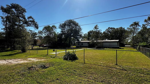 Conroe 1-story, 3-bed 16840 Valley Lane-idx