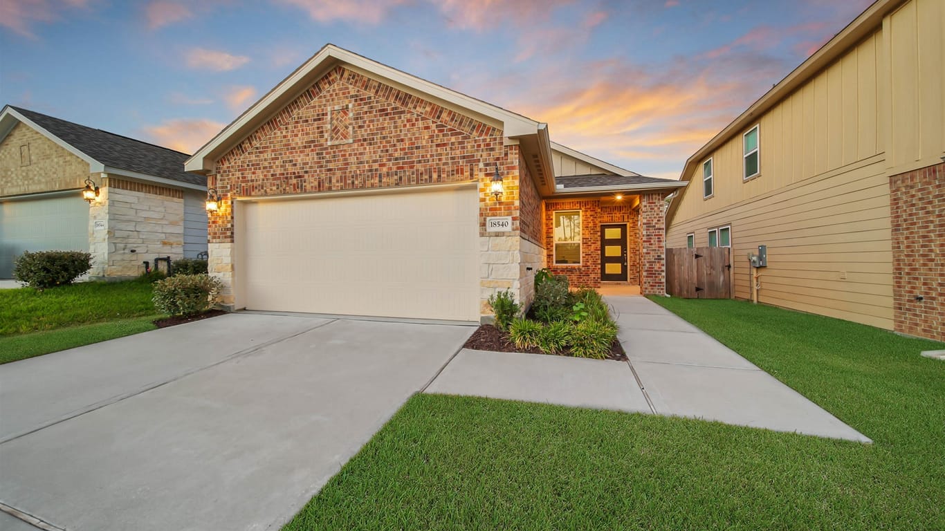 Conroe 1-story, 3-bed 18540 Meadow Point Lane-idx