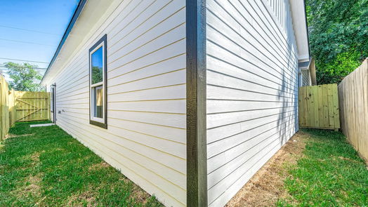 Montgomery 1-story, 3-bed 16653 E Dounreay-idx