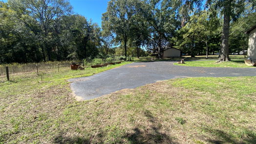 Montgomery 1-story, 5-bed 21869 Martin Road-idx