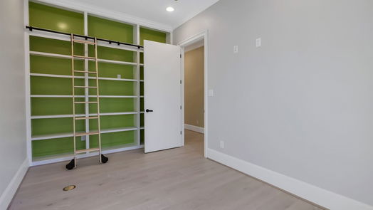 Montgomery 2-story, 4-bed 23560 High Meadow Estates Drive-idx
