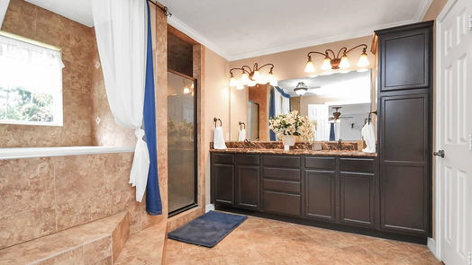Montgomery 2-story, 3-bed 24566 Weeren Road-idx