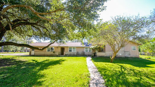Montgomery 1-story, 3-bed 23811 S Lake View Road-idx