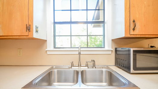 Montgomery 1-story, 3-bed 23811 S Lake View Road-idx