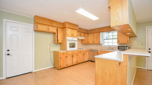 Montgomery 1-story, 3-bed 23811 S Lake View Road-idx