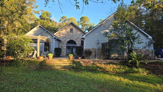 Montgomery 2-story, 5-bed 103 Leah Drive-idx