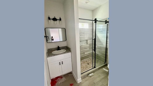 Montgomery 1-story, 3-bed 16862 W Lynbrook Street-idx
