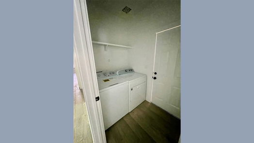 Montgomery 1-story, 3-bed 16862 W Lynbrook Street-idx