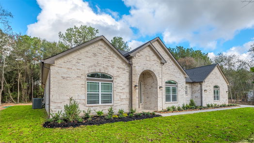 Montgomery 1-story, 3-bed 1540 Silver Creek Lane-idx