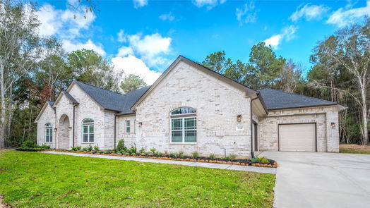 Montgomery 1-story, 3-bed 1540 Silver Creek Lane-idx