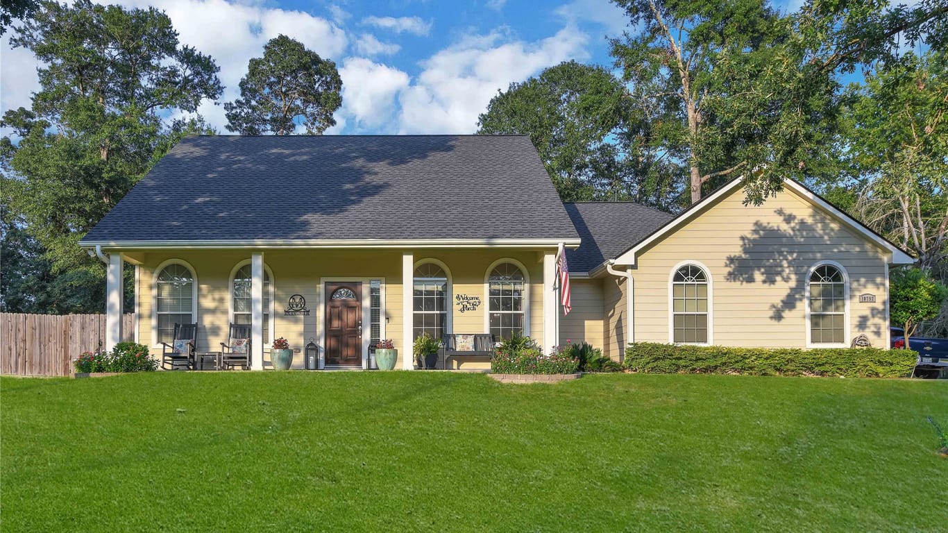 Conroe 1-story, 3-bed 10792 Sunflower Drive-idx