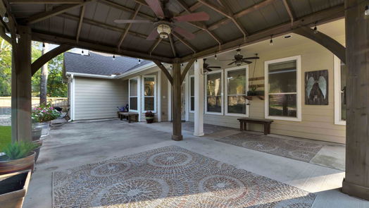 Conroe 1-story, 3-bed 10792 Sunflower Drive-idx
