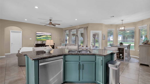 Conroe 1-story, 3-bed 10792 Sunflower Drive-idx
