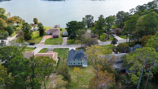 Montgomery 2-story, 4-bed 14159 Lakepoint Drive-idx