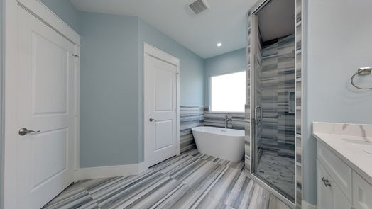 Montgomery 2-story, 4-bed 14159 Lakepoint Drive-idx