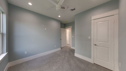 Montgomery 2-story, 4-bed 14159 Lakepoint Drive-idx