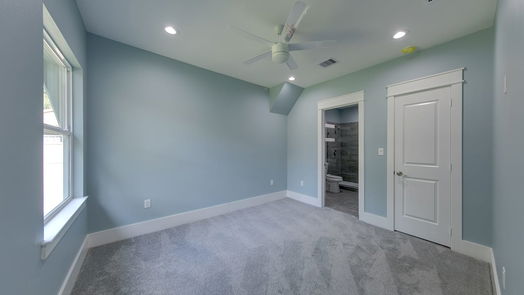 Montgomery 2-story, 4-bed 14159 Lakepoint Drive-idx