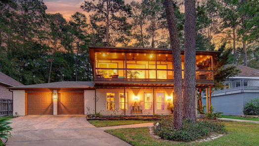 Willis 2-story, 4-bed 15700 Lakeway Drive-idx