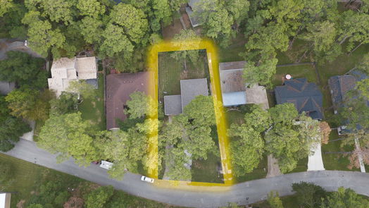 Willis 2-story, 4-bed 15700 Lakeway Drive-idx